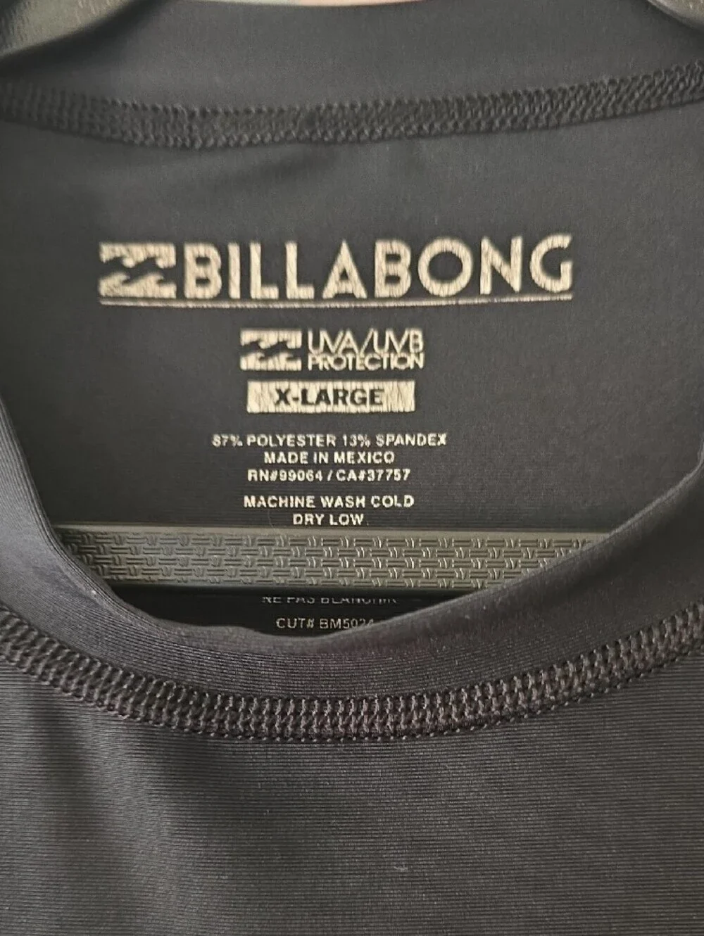 Billabong Black Short-Sleeve Hawaii Graphic Tee